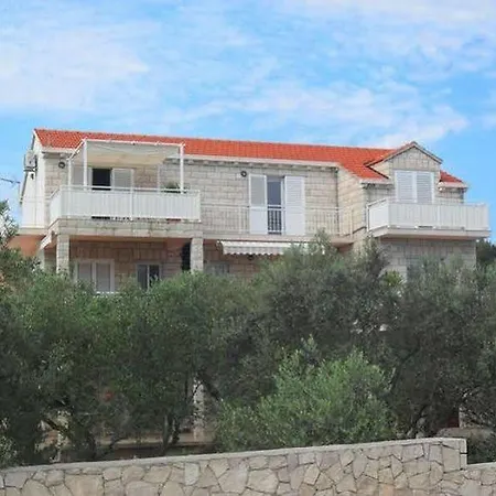 Laguna Διαμέρισμα *
