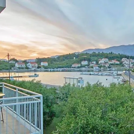 Διαμέρισμα Laguna *