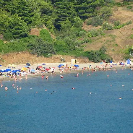 Laguna * Λομπάρδα